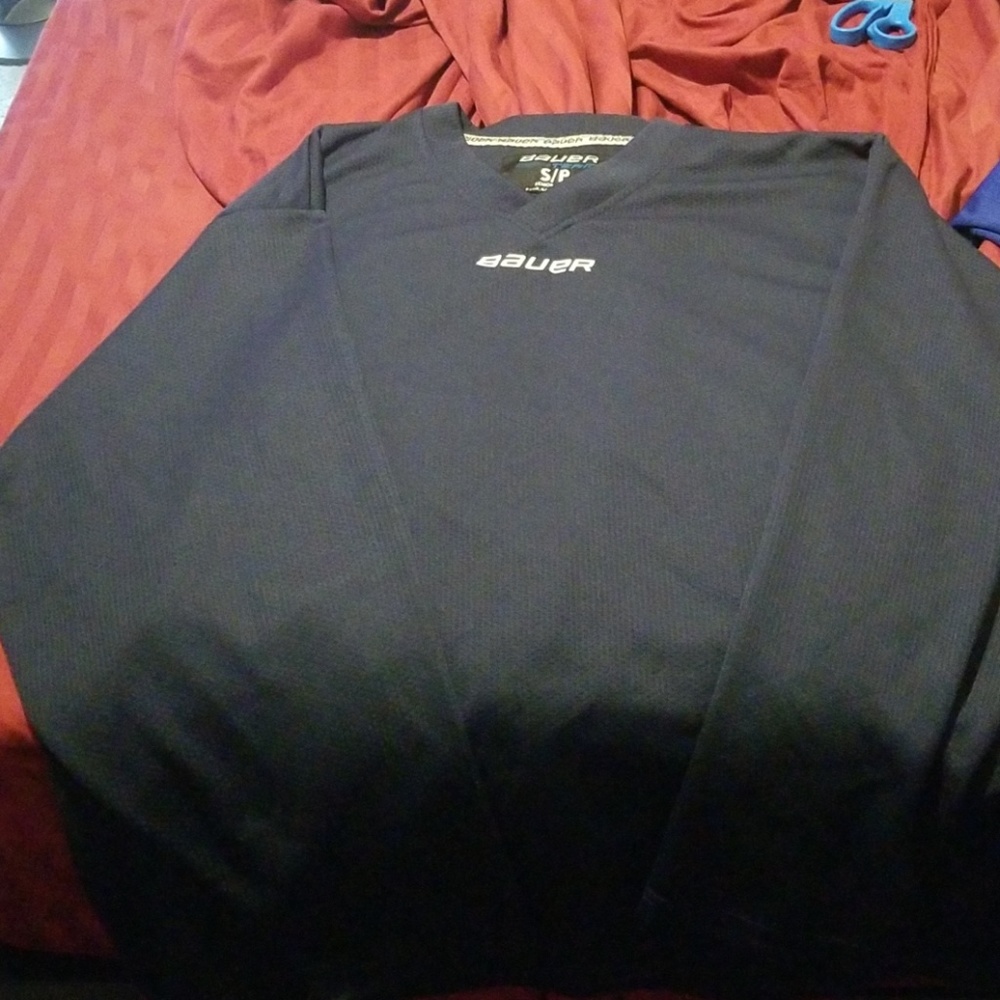 Bauer practice hockey jersey